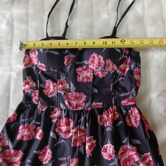 Band of Gypsies - Picture 5 of 11